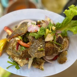 ยำปลาสลิด