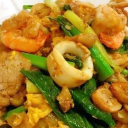 ผัดซีอิ๊วทะเล