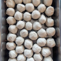 ลูกชิ้นไก่