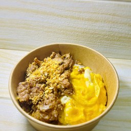 ข้าวกระเพรา ฟรีไข่ 🐣