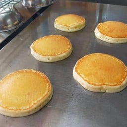 กล่องละ 5 ชิ้น ฟรีซอส 1 ชนิด