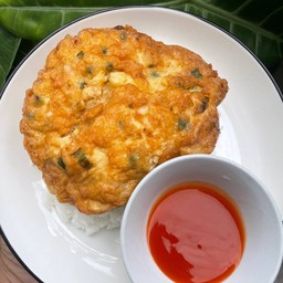 ข้าวไข่เจียวกุ้งสับแน่นๆ