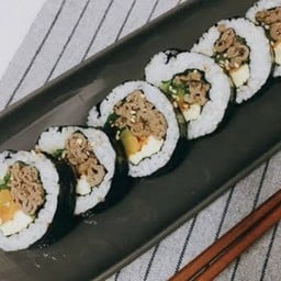 불고기김밥Bulgogi-Kimbap(Pork meat seaweed roll)