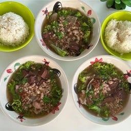 เกาเหลา ต้มเลือดหมู