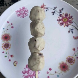 ลูกชิ้นปลาหมึก