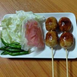 ร้านไส้กรอกอีสาน ตราเเม่ไก่