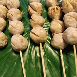 ลูกชิ้นเอ็นหมู