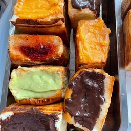 กล่องจุ่มไส้ 6 รสชาติ