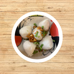 ลูกชิ้นลวก 5 ลูก