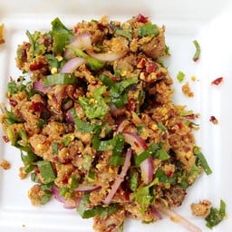 ส้มตำอีสาน บดิพัฒน์ คอนโดบดิพัฒน์