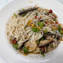 ศรีเสวย-กรีกโยเกิร์ต