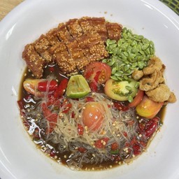 ตำเส้นเล็กสามชั้นกรอบ