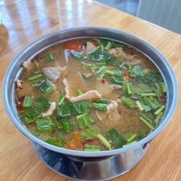ต้มแซ่บหมู