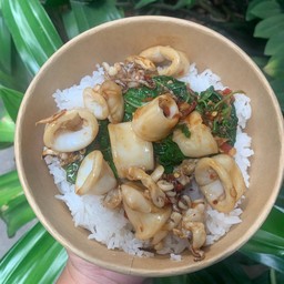 กะเพราปลาหมึก