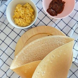 เครปพริกเผาหมูหยอง