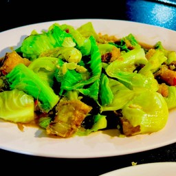 แขนงหมูกรอบ