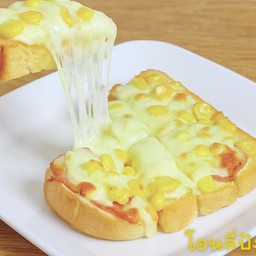 แผ่นข้าวโพดเบคอนอบชีส