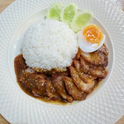 สามตุ๋น ข้าว-บะหมี่หยก หมูตุ๋น/เนื้อตุ๋นฉ่ำๆ สามชั้นตุ๋นเกี๊ยมฉ่าย