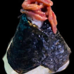 ข้าวปั้นสามเหลี่ยม ชิโอการะ