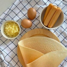 เครปไข่ไส้กรอกชีส