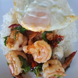ข้าวกระเพรากุ้ง