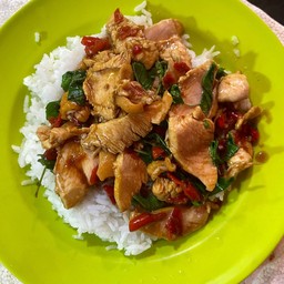 ข้าวกระเพราไก่