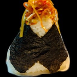 ข้าวปั้นสามเหลี่ยม รากไม้