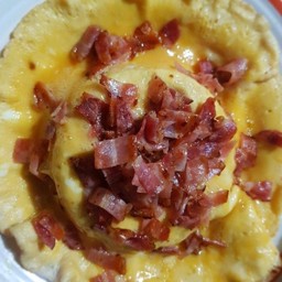 ข้าวไข่ข้นเบคอน