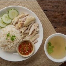 หน้าหม้อ ข้าวมันไก่ สาขาตลาด ศรีตรัง