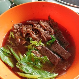 ก๋วยเตี๋ยวเป็ดตุ๋น