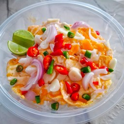 ข้าวไข่ขยี้พริกน้ำปลามะนาวววว