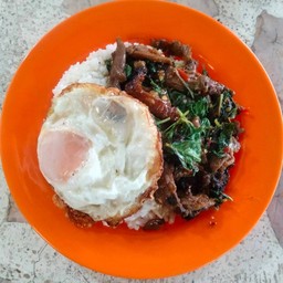 ข้าวกะเพราเป็ด+ไข่ดาว