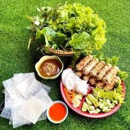 แหนมเนือง 10 ไม้+ผักพร้อมทาน