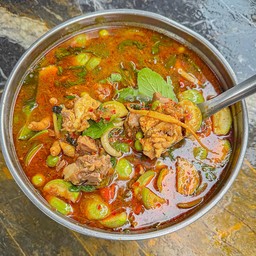 แกงป่า/ไก่  (หม้อไฟ)
