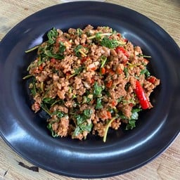 กะเพราเนื้อ เป็นกับข้าว