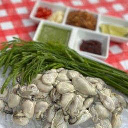 หอยนางรมทรงเครื่อง