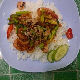 ข้าวเครื่องแกงทะเล