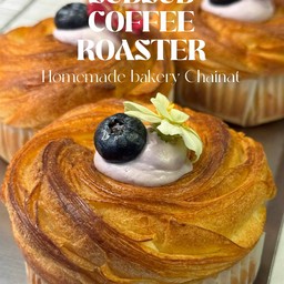 Cruffin Blueberry