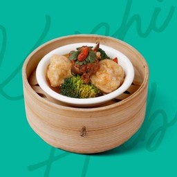 ลูกชิ้นกุ้งนึ่งซอสXo