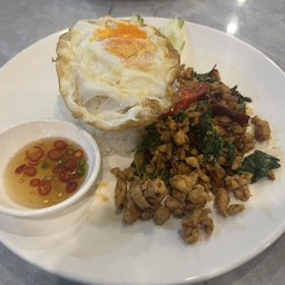 ข้าวกะเพราไก่สับ