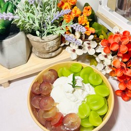 กรีกโยเกิร์ต(องุ่นแดง+ไซมัส)