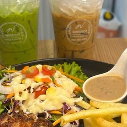 พลอยลดา STEAK & COFFEE ท่าม่วง