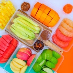ผลไม้ปอกพร้อมทานทำไมราคาสูง