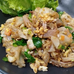 ก๋วยเตี๋ยว คั่วไก่