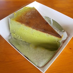 Matcha Basque Burnt Cheesecake