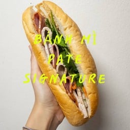 บั๋นหมี่ ปาเต Signature