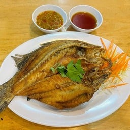 ปลากระพงทอดน้ำปลา