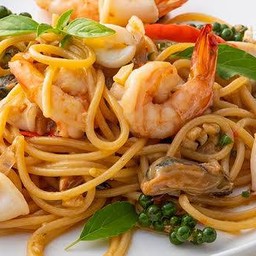 สปาเก็ตตี้ผัดขี้เมา (Spicy Spaghetti Kee Mao)