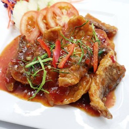 Deep Fish Chilli Sauce ปลาราดพริก (กับข้าว)