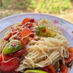 ตำซั่วหนมจีน